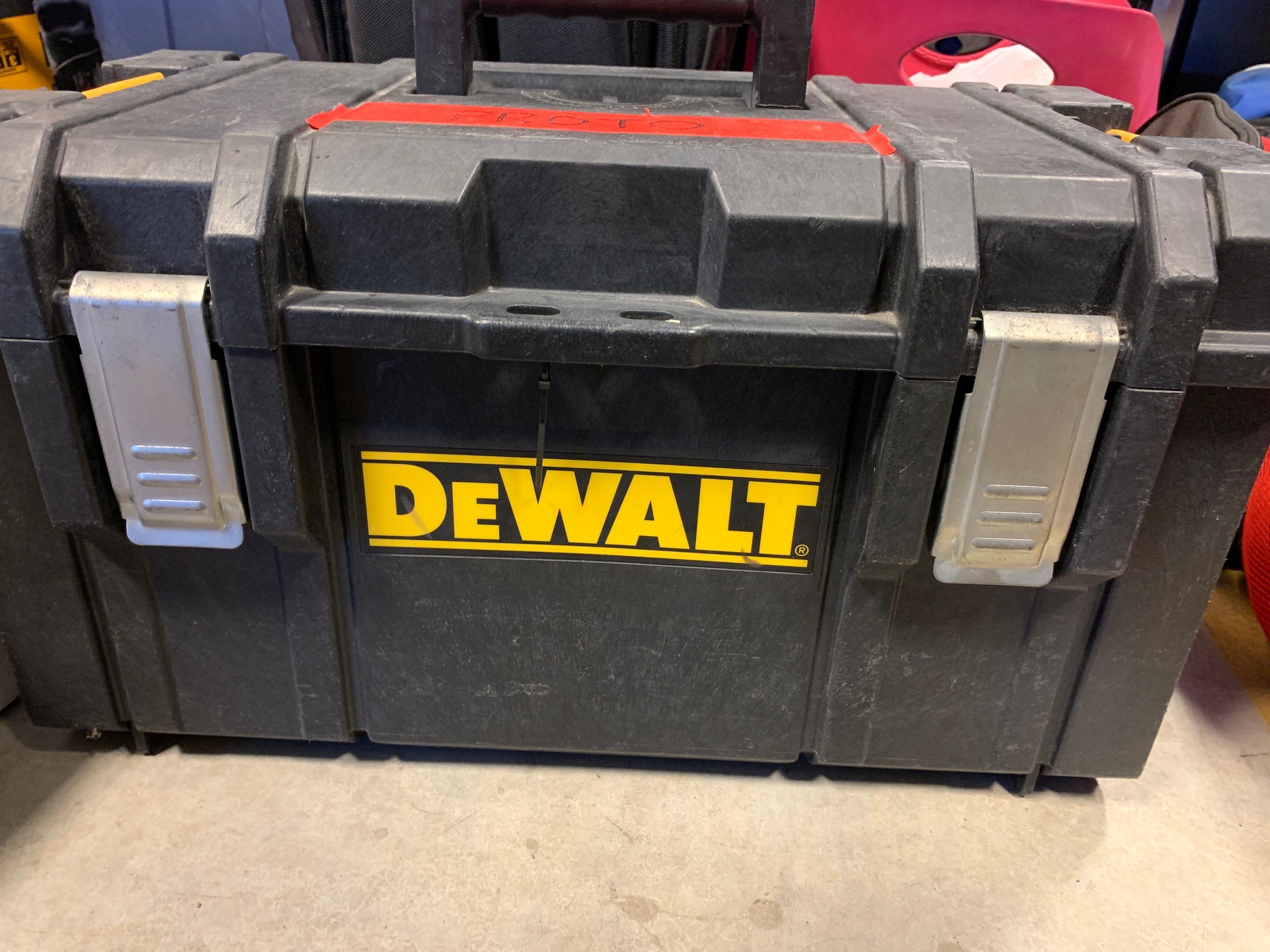 dewalt again.jpg